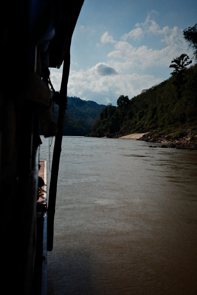 Slow Boat Experience von Laos nach Thailand | Slow Boat Pak Beng | Slow Boat Ban Houayxay | peaks-and-bites.de
